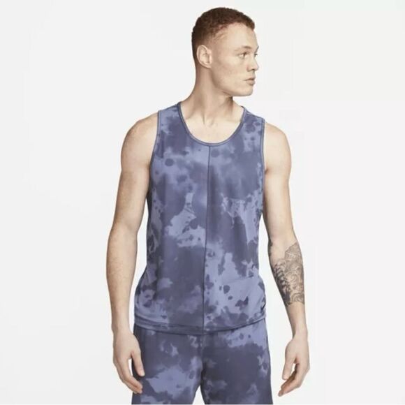 Nike Dri-FIT Men's Allover Print Sleeveless Yoga Top - Picture 1 of 9